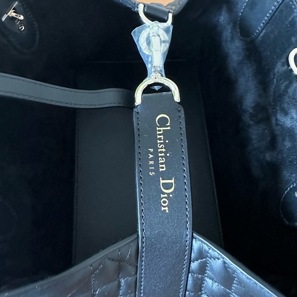 Dior Toujours Small tote - Picture 3 of 15